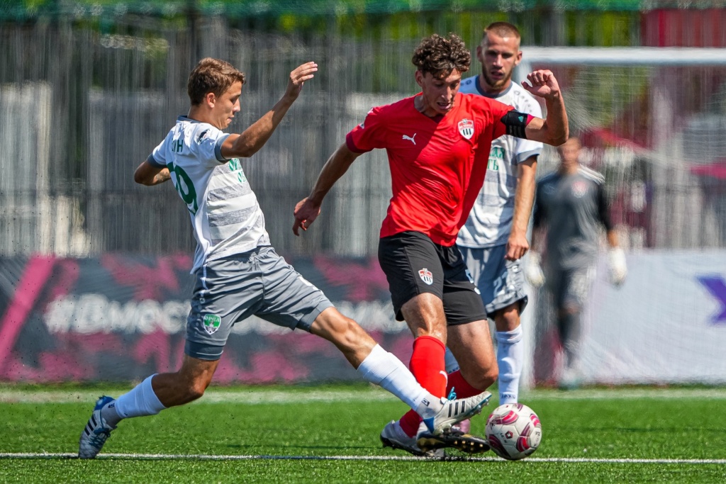 QMgsEbT811A.jpg QMgsEbT811A.jpg